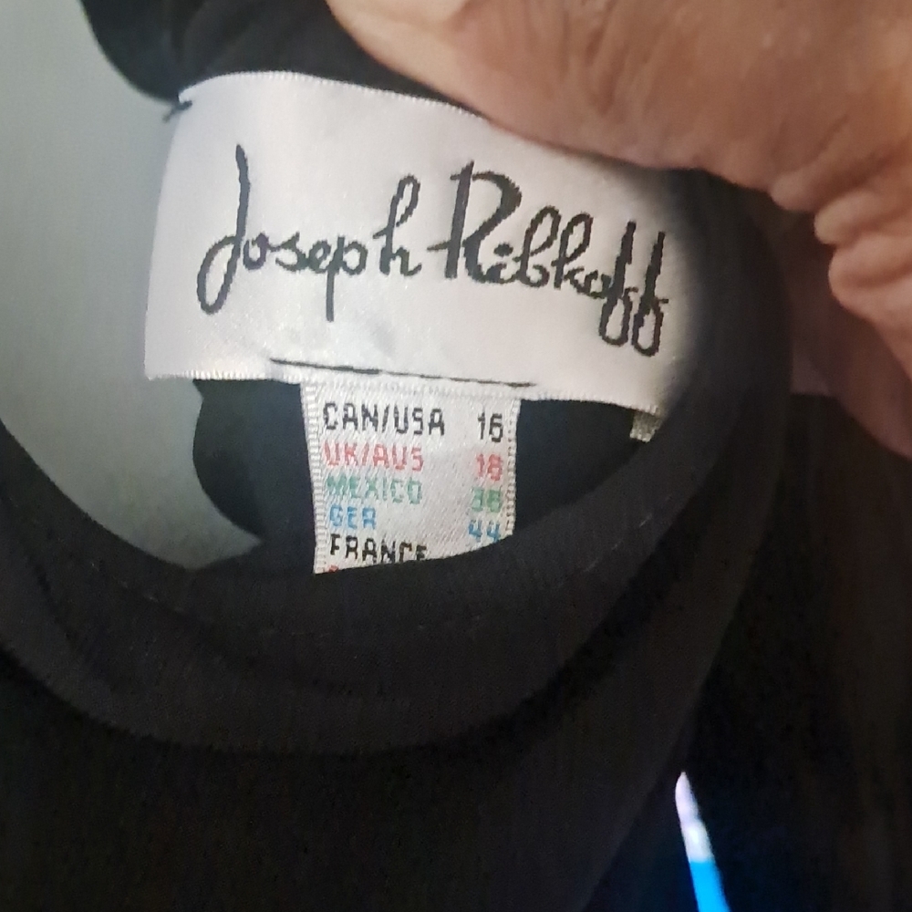 Joseph Ribkoff Black Maxi Dress with Red Accents - Picture 2 of 4